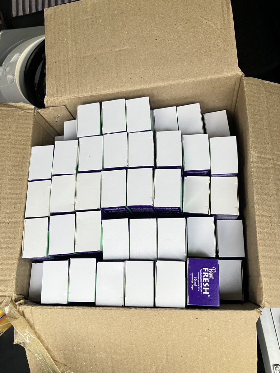 The eye department at Moroto RRH has received a donation of Artificial tears eye drops from @fadifading of Revital.

We are so grateful. Thank you for supporting our patients who can’t afford to buy these medications🙏