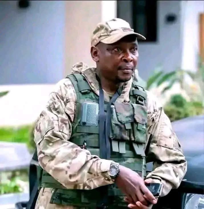 #Rdc #Urgent 
L'#Afc_M23 est en deuil. Le colonel <a href="/willyngoma/">Ngoma Willy</a> est mort ce matin aux alentours de 3h du matin. Selon mes caméras,  le porte-parole militaire de #M23 a été tué dans le bombardement des attaques des drones des #Fardc aux alentours de #Rubaya dans le #Nord_Kuvu. C'est