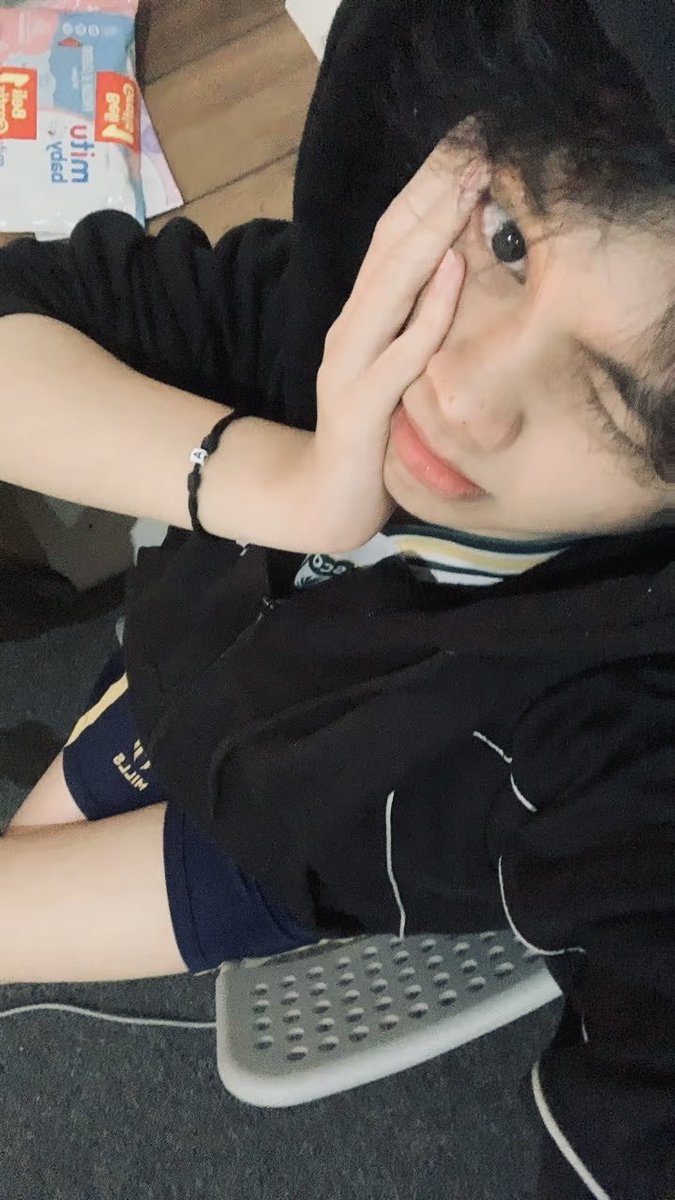 Ican tuna tweet media