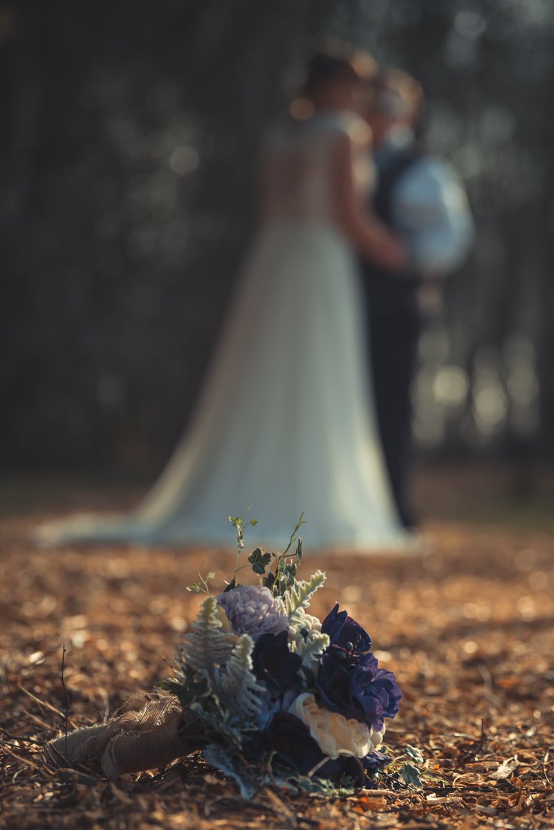 ⛓V͎E͎E͎ the cheeky one tweet media