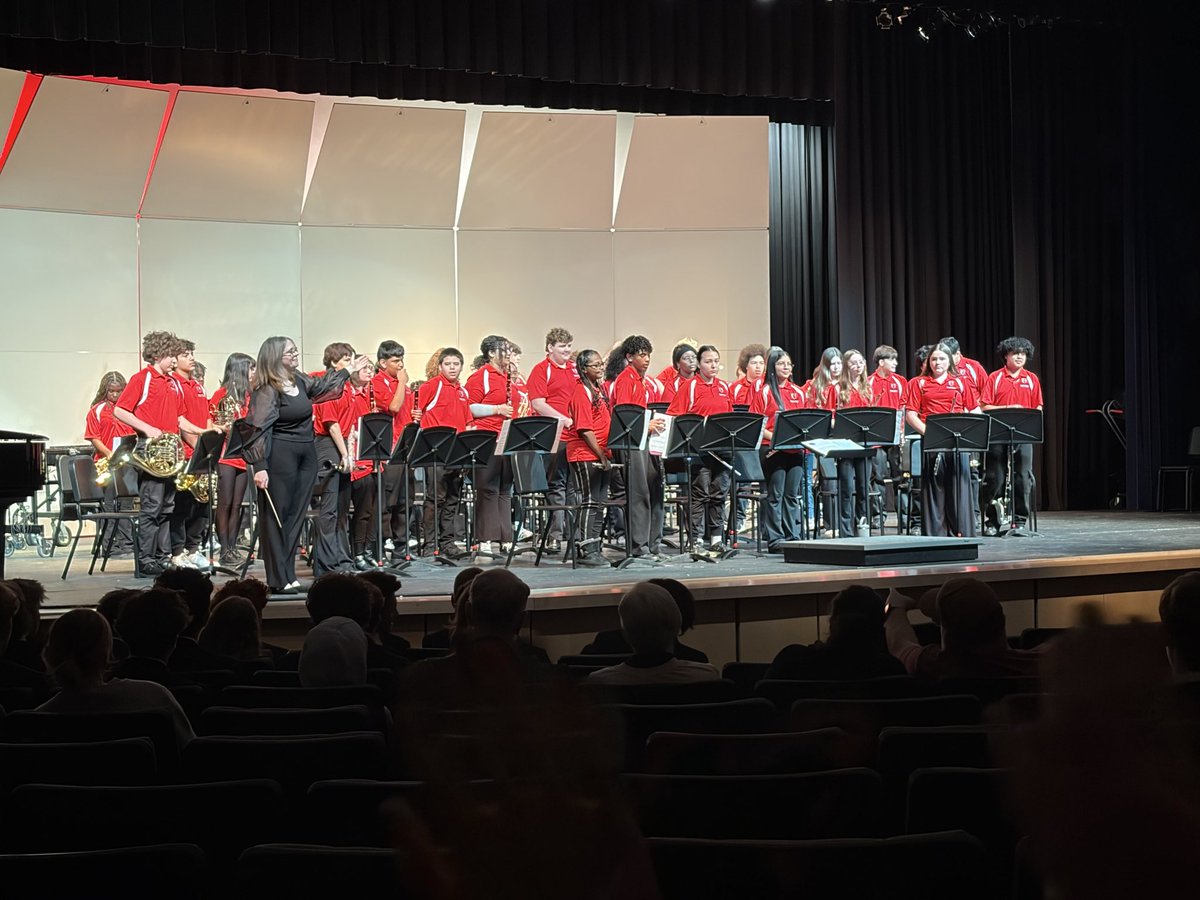 Santa Fe Trail Middle School tweet media