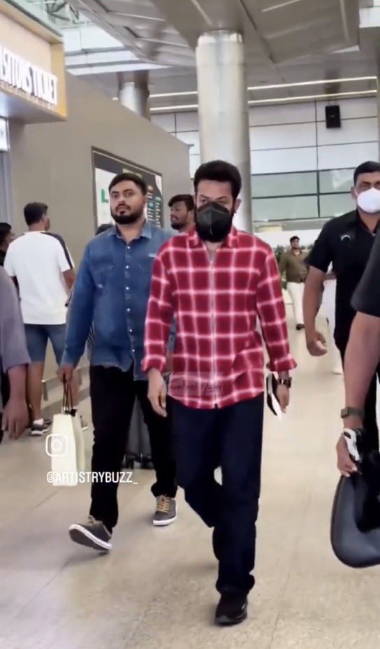 これを見た人は無言で赤が入っている画像を貼れ