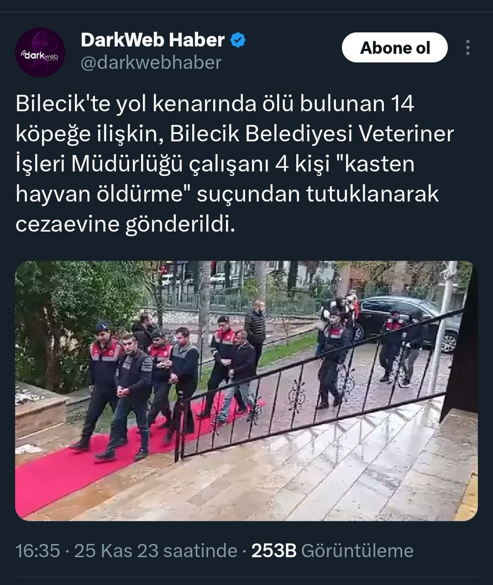 Ölen köpek olunca aynı gün içinde 4 belediye yetkilisi tutuklanıyor.

Belediyelerin toplamadığı köpekler yüzünden Eslem ve Rana  parçalanarak can verdi, yargılanan ceza alan kimse yok.

Bu ülkede çocukların köpek kadar değeri yok mu? <a href="/adalet_bakanlik/">T.C. Adalet Bakanlığı</a> <a href="/tcbestepe/">T.C. Cumhurbaşkanlığı</a>