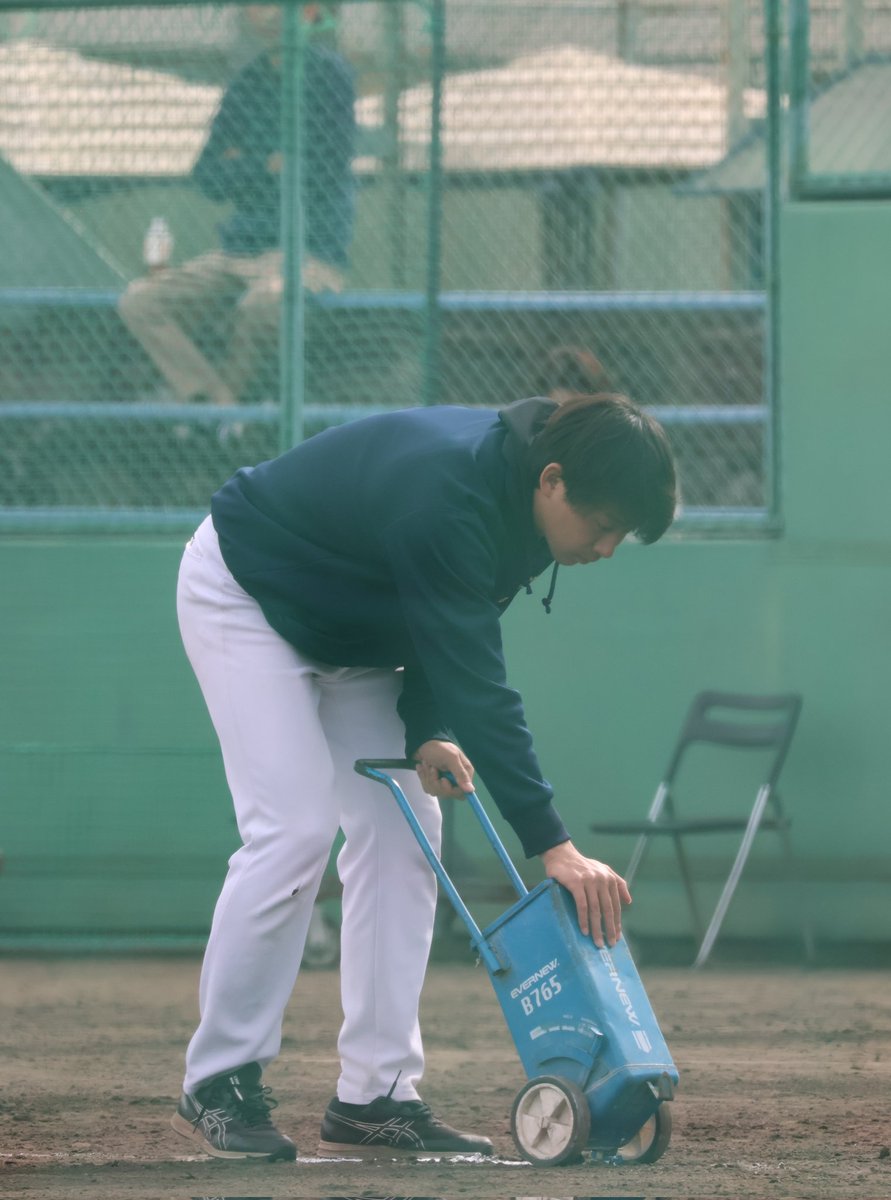 ライン引きわたなべくん デカ男がちょこちょこしててめっちゃ可愛かった