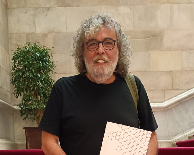 Gironanoticies's tweet image. Salvador Torres Blanco renova com a Síndic de Greuges Municipal de Vidreres  gironanoticies.com/noticia/289399…

El Ple aprova la continuïtat del càrrec  per cinc anys més i referma el paper de la institució com a garantia  dels drets de la ciutadania #Vidreres #laSelva  @jordi_camps