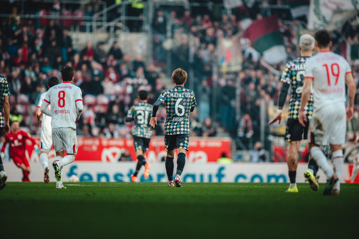 MatchWornShirtから佐野海舟の実使用サイン入りのカーニバルユニが届き