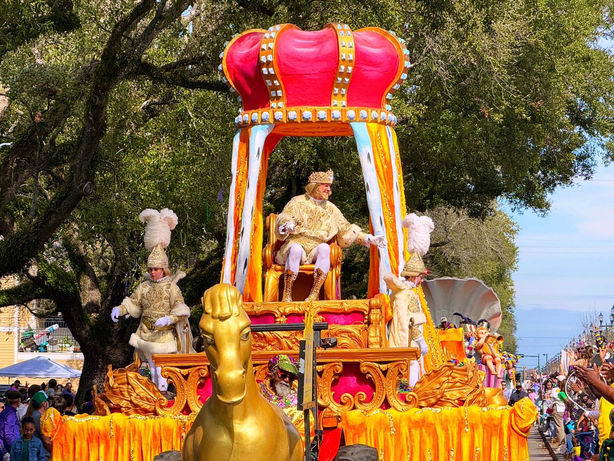 DavidMora's tweet image. It’s never too early to start counting down until next year! 350 days (50 weeks) until Mardi Gras 2027. 🎭👑 #CarnivalCountdown

#MardiGras #NewOrleans