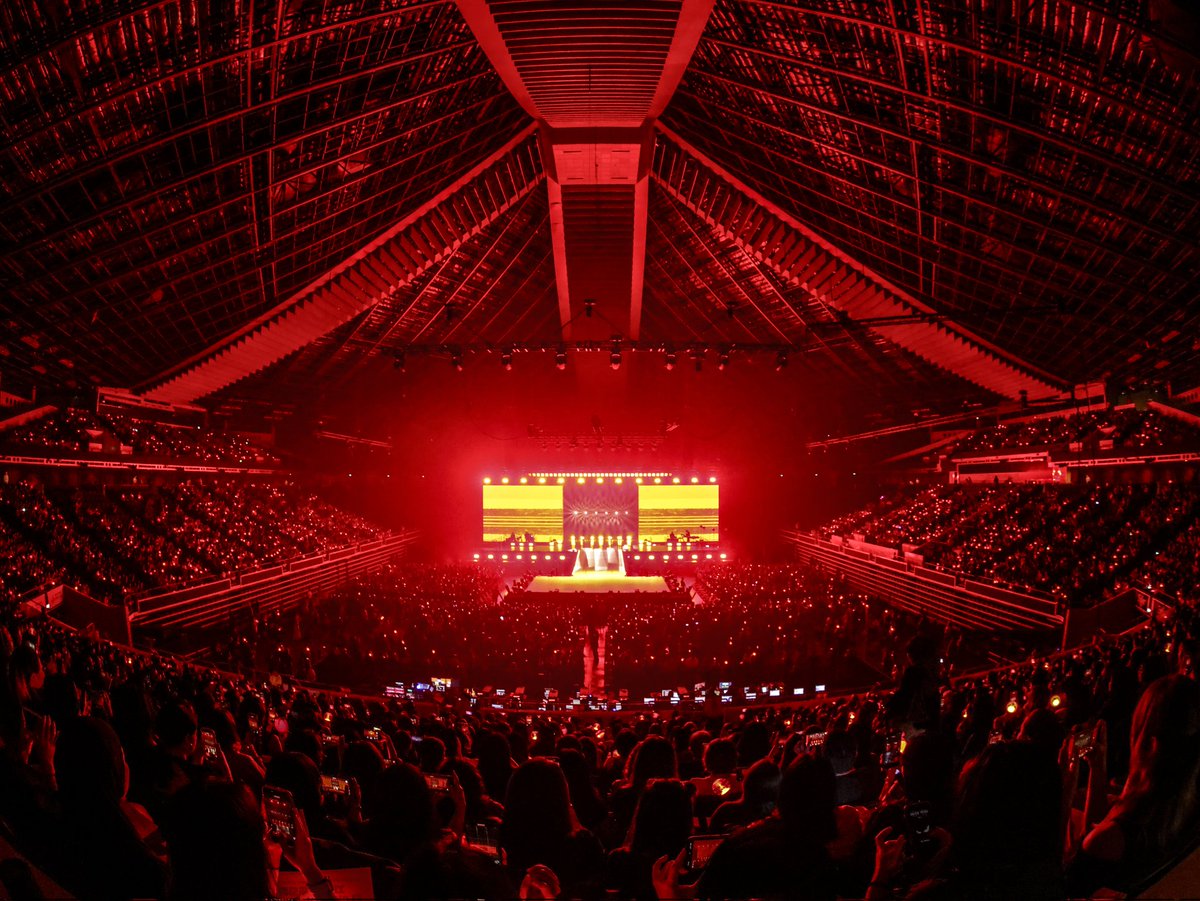 (x)clusive tweet media