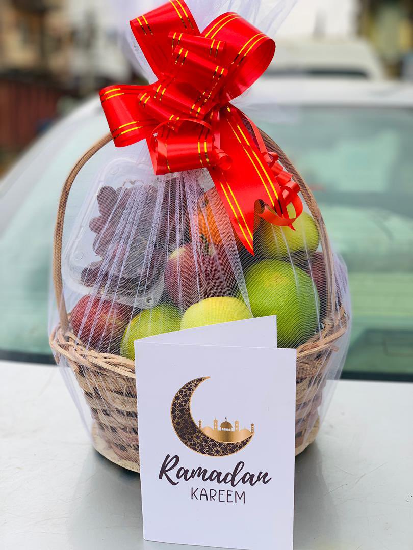 whemafoods's tweet photo. This fasting season, say “I care” with our luxury fruit baskets fresh, beautiful &amp; specially curated. Perfect for iftar, gifting &amp; healthy snacking.

Personalized message card
Custom fruit selection
Premium quality fruits

Make this season extra special 🤍
DM to order today https://t.co/xKqdsHPjAQ