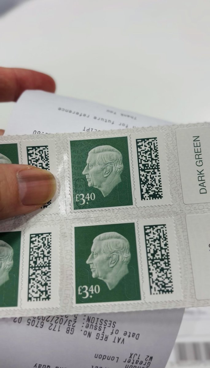 時を戻そう。 切手買って貼って出した！絵ハガキ！