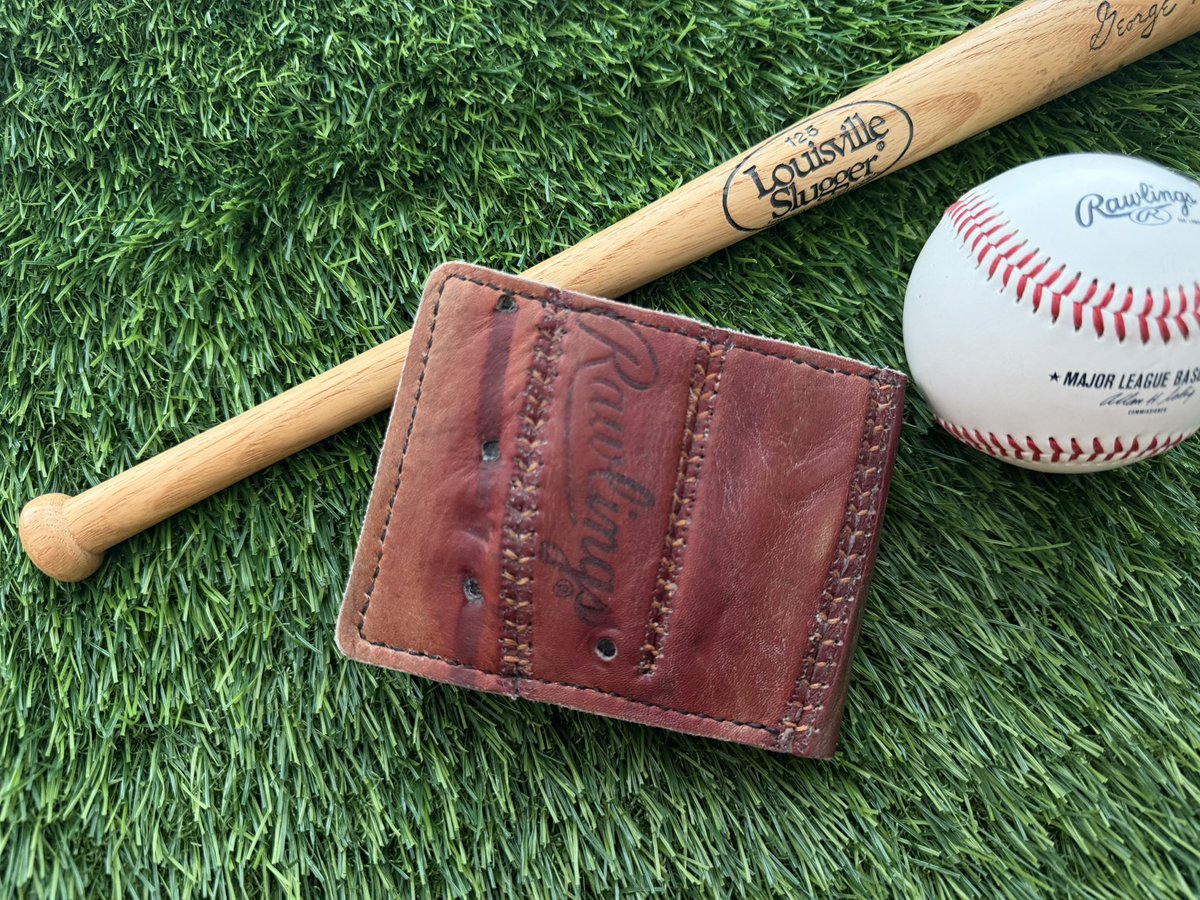 Sarah Roe tweet media