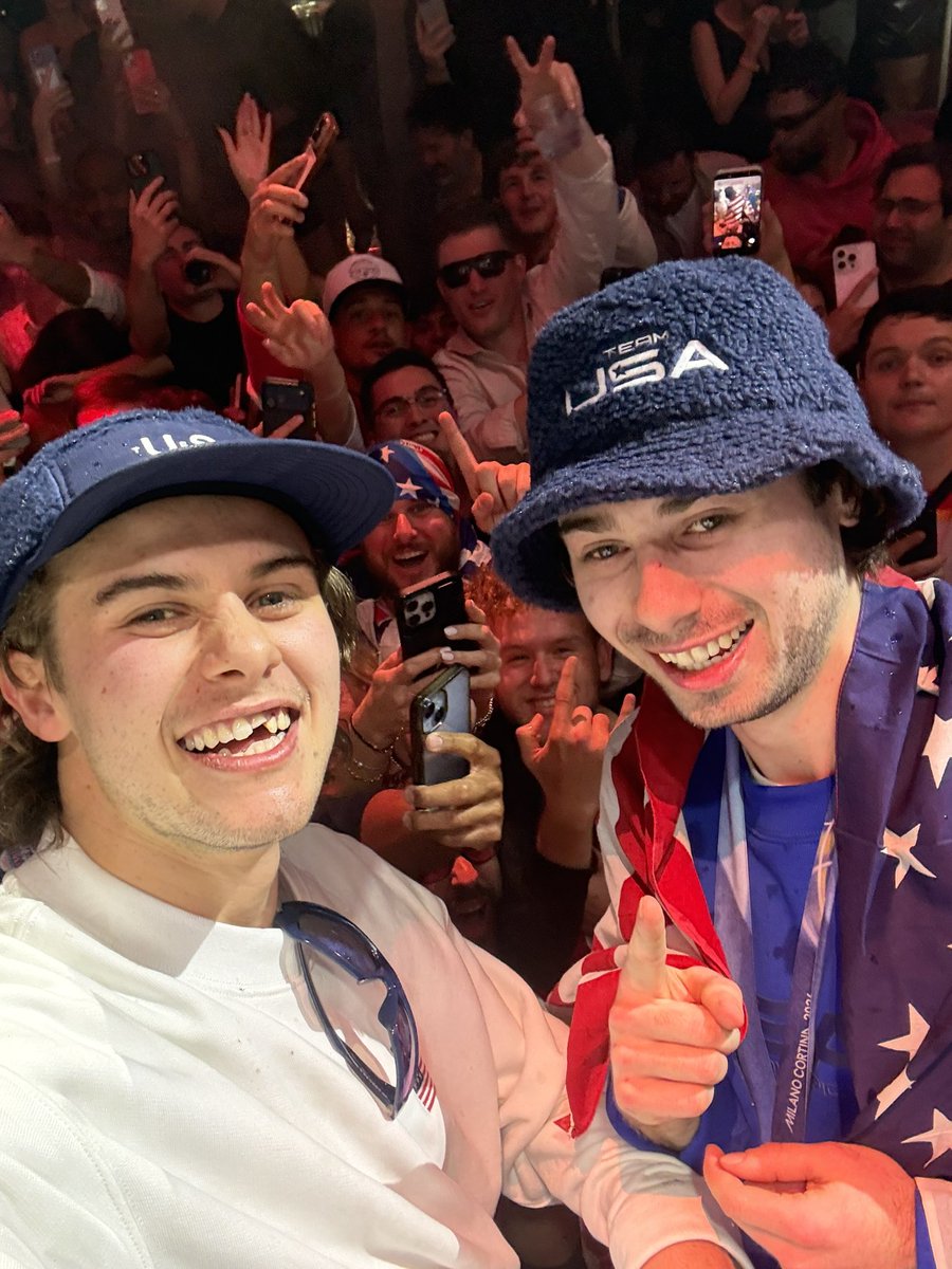 jyermack's tweet photo. POV Jack Hughes takes your phone for a selfie🥇God bless the USA 🇺🇸 #njdevils #usa #usahockey @TheBrattPack63 @RunninWithNJD @NJDevils @NHL @DevilsInsiders @usahockey https://t.co/IEoSBJHVLv