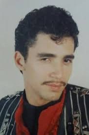 Quando Roberto de Souza Rocha iniciou sua carreira musical e escolheu o nome artístico…