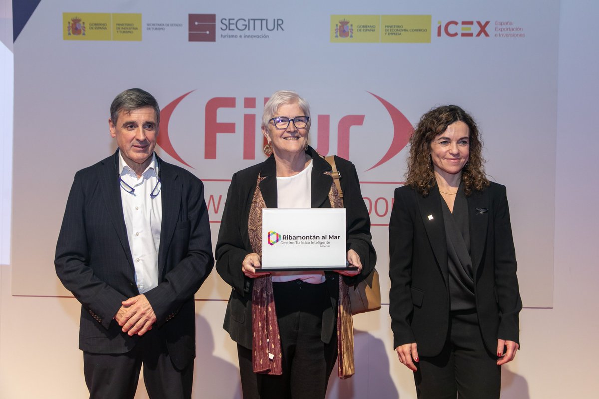 RedDTIturismo tweet media