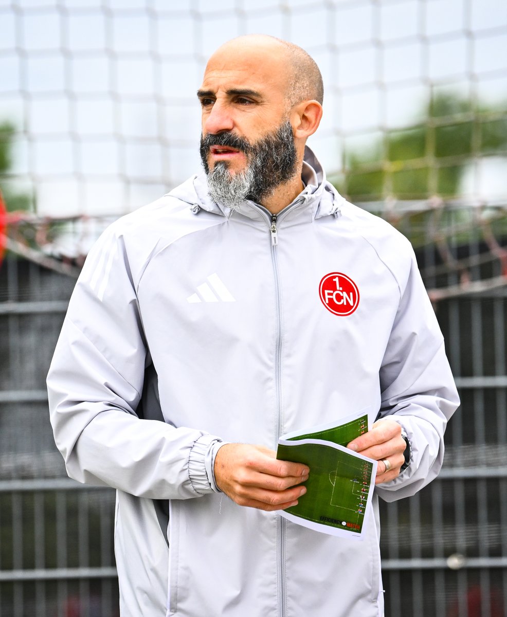 1. FC Nürnberg tweet media