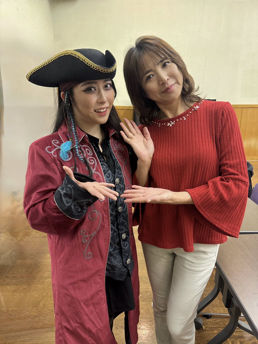 1007syuri's tweet photo. 夜中に代役引き受けて、
翌日ビジュ撮でしたー!!
#野郎ども2026 #ミュージカル
#OfficeFREESIZE https://t.co/RqywN5kriP