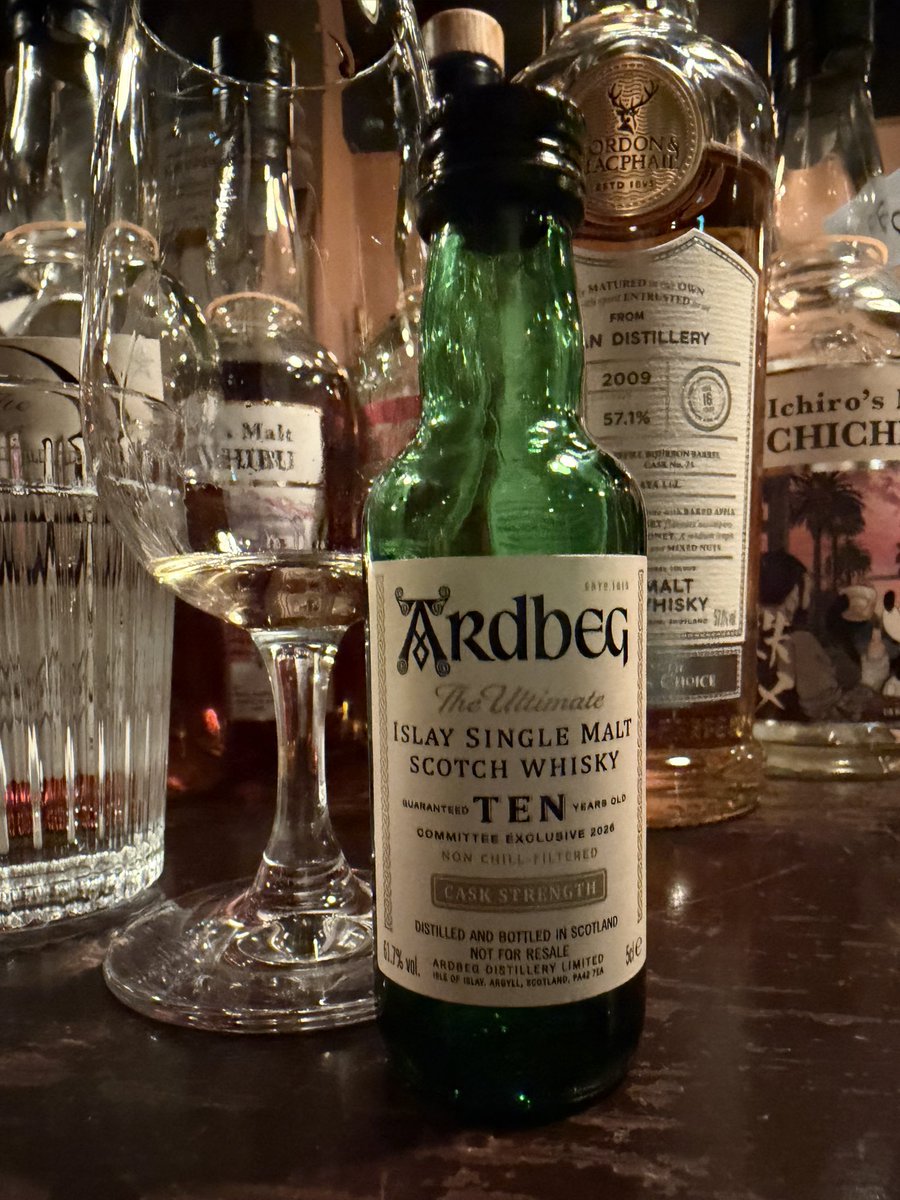 アードベッグ幻の10年カスクストレングス、発売19分で完売