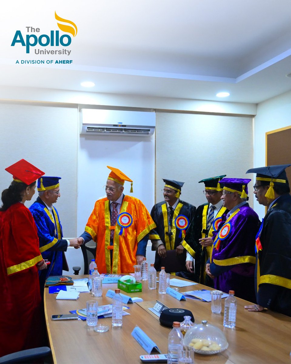 The Apollo University tweet media