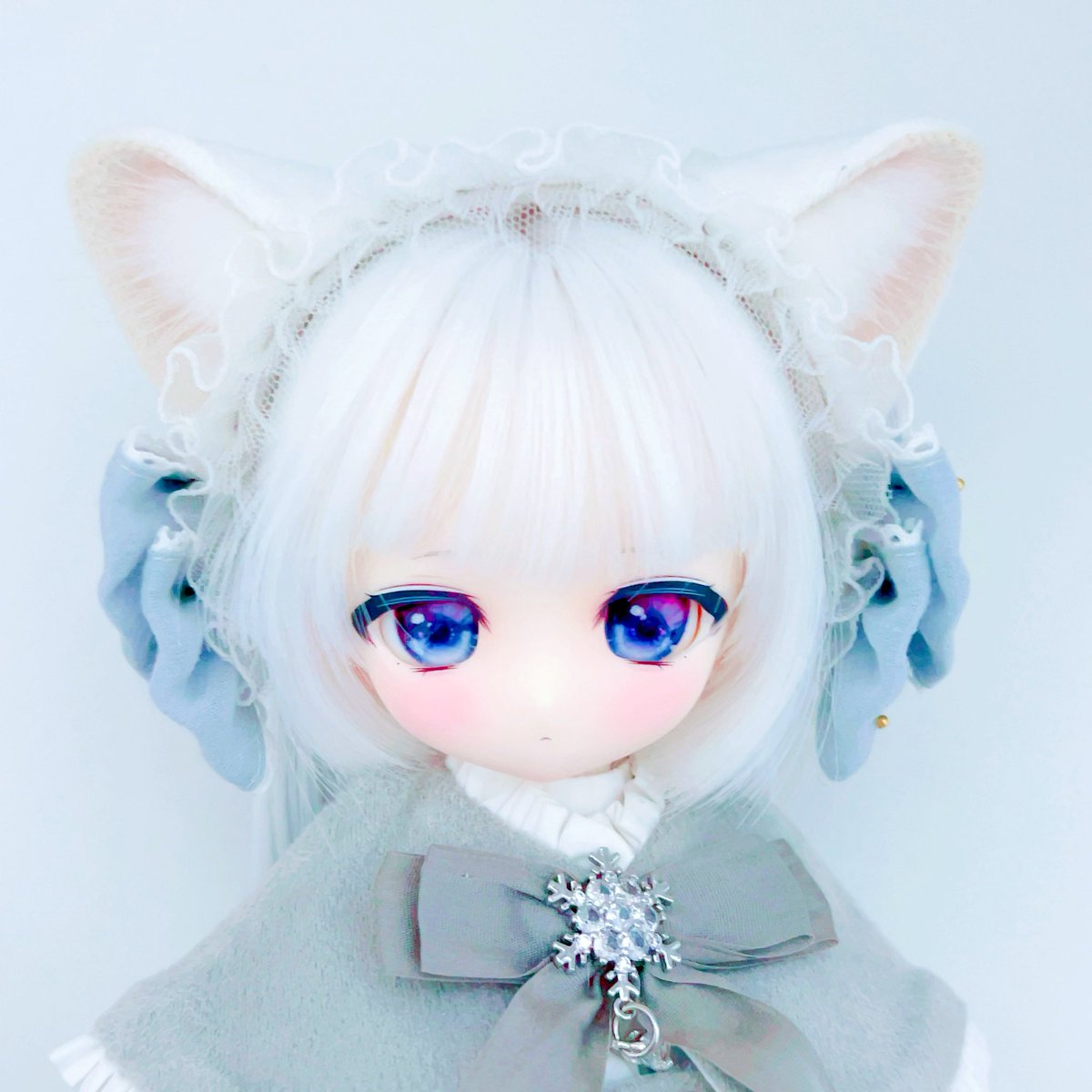 フラーリィちゃんのアイ変えました❣️ めっちゃ可愛い🩵 蛍光灯の下で