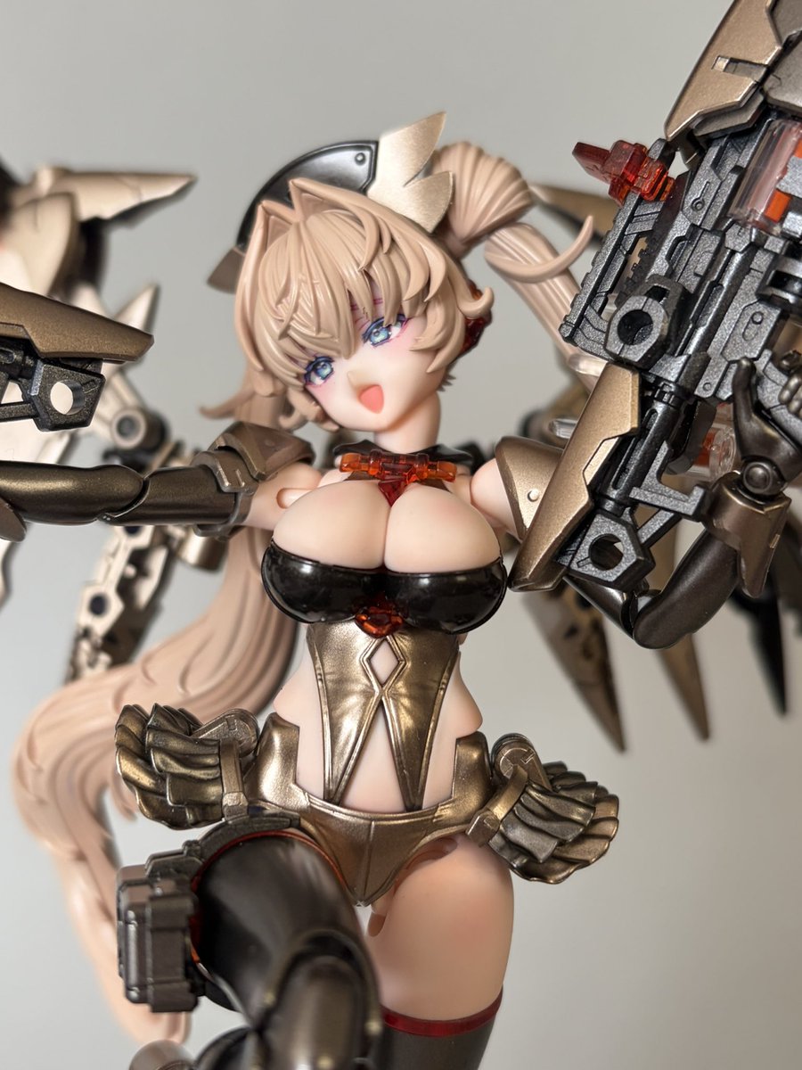 アーレウス tweet media