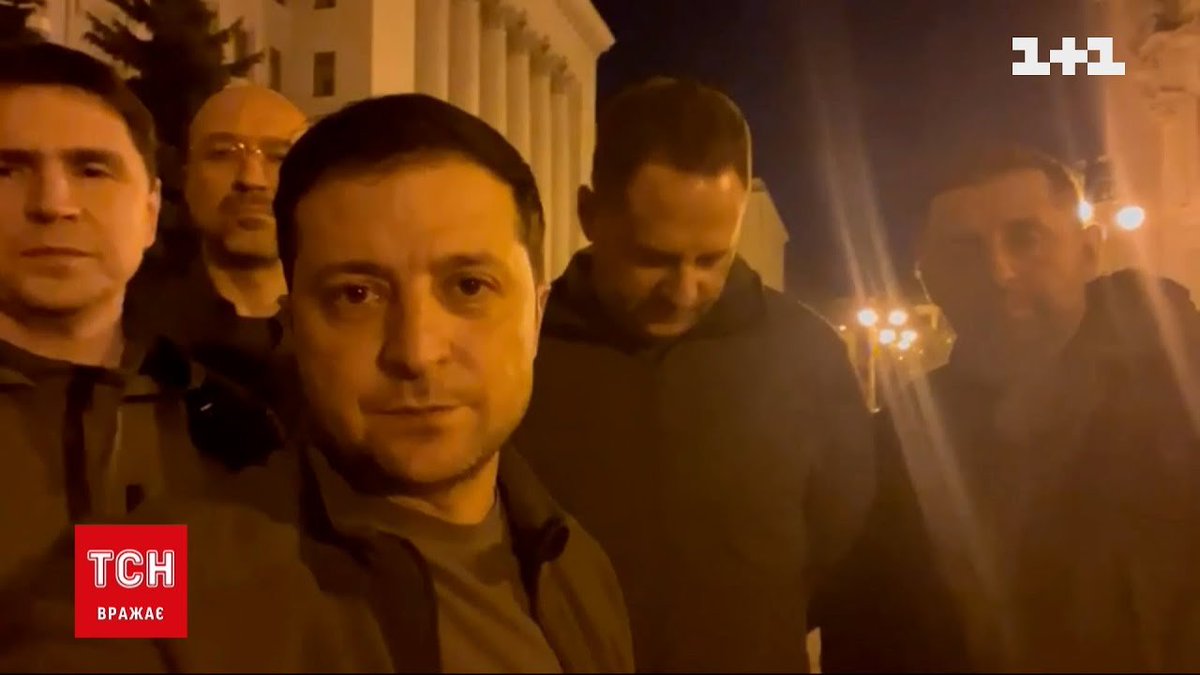 LesyaUA7Evropa's tweet photo. Не забуду.
Дякую.
Це було важливо.
"Я тут.Ми всі тут. Ми захищаємо Україну",- Президент. https://t.co/UOZxNeJ1Yf