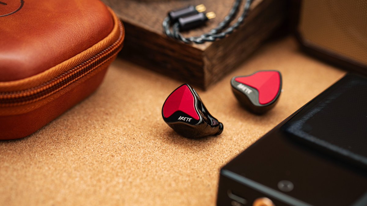 Linsoul_Audio's tweet image. How often does music get stuck in your head? 🤯

#IVE #BangBang #earworm #IEM #music #musicislife #Linsoul #hifi #audiophile