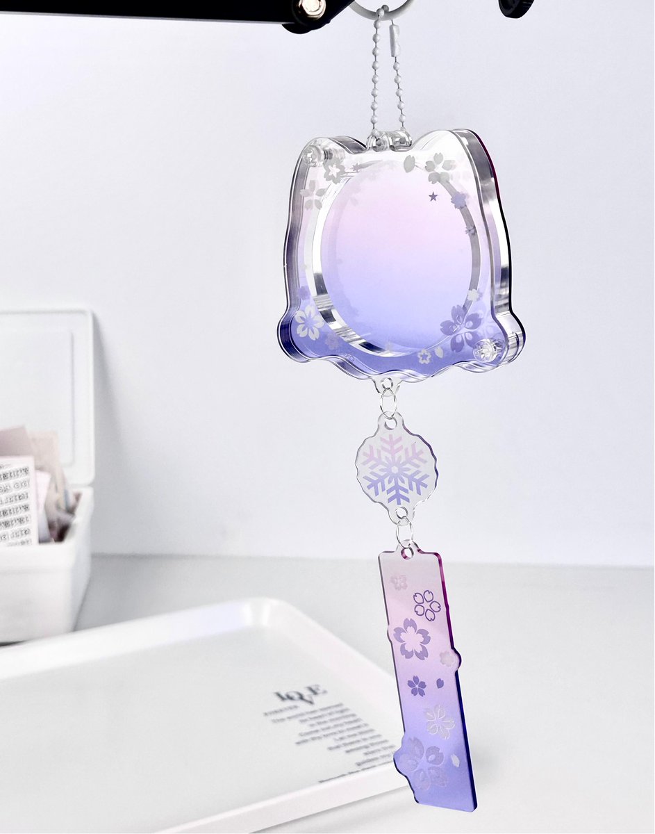 缶バッジ アクリルフレーム 58mm【2O14VX】
¥1,480

candymoonii.com/products/93376…

#推しカラー #推し活グッズ #推し活 #アクリルフレーム