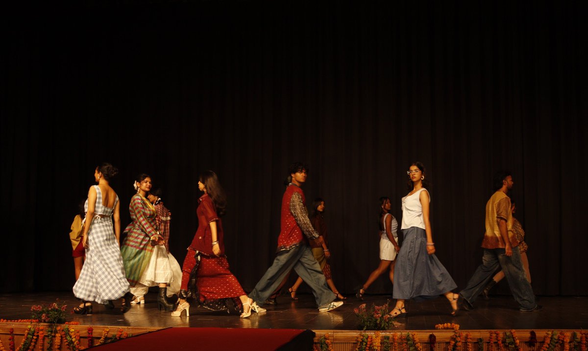 MadhyaNid's tweet photo. T/350:
Opacity’26 concludes at NID MP.
From sport to speculative fashion.
From heritage to horizon.
From plantation to performance.

A campus transformed into a design discourse.

#Opacity26 #DesignFestival #NIDMP https://t.co/DMiOCPIzYR