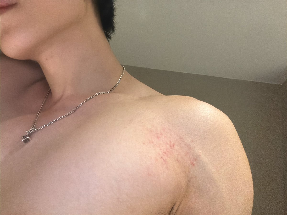 Your JunJun 💬 tweet media