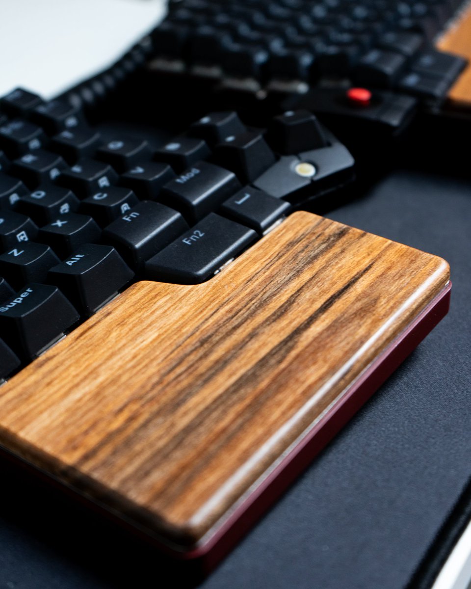 Ult. Hack. Keyboard tweet media