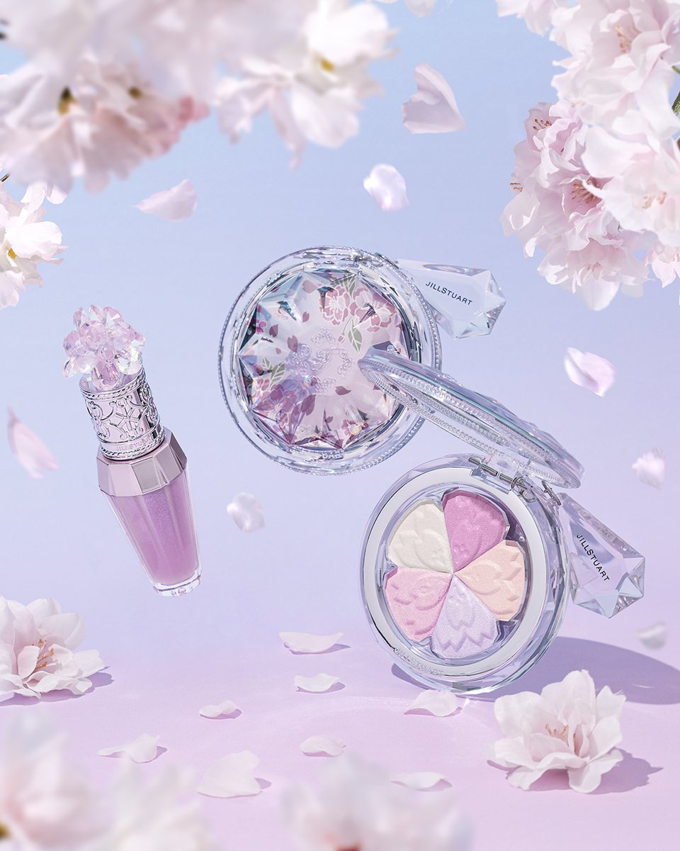 八重桜のように美しい リップ美容液とハイライトカラーの限定品🤍 この