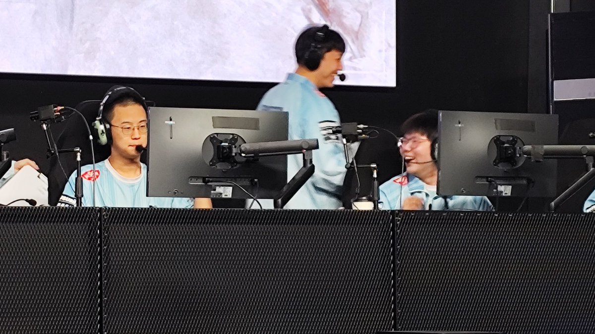 DRX CL 빡빡 아카제 선수와 레이지필 선수