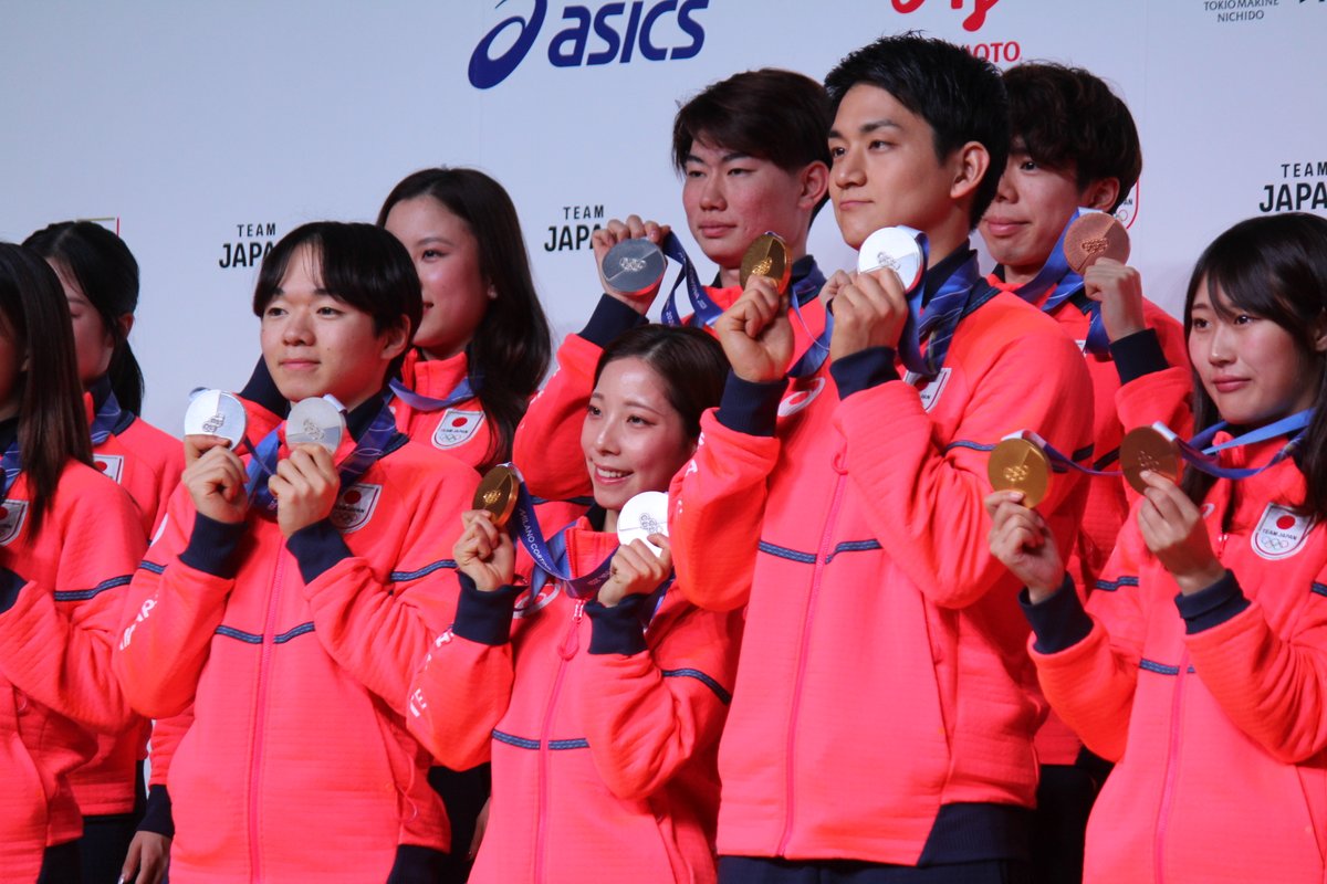 THE ANSWERフィギュアスケート部 tweet media