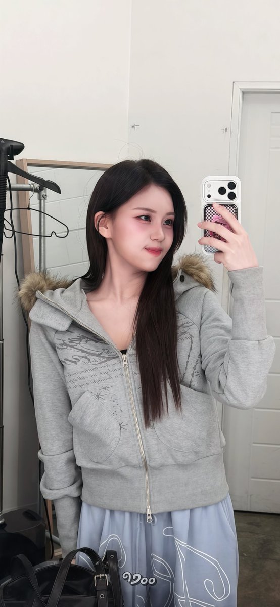 𑁯੭ⴰⴰ🗝️ tweet media