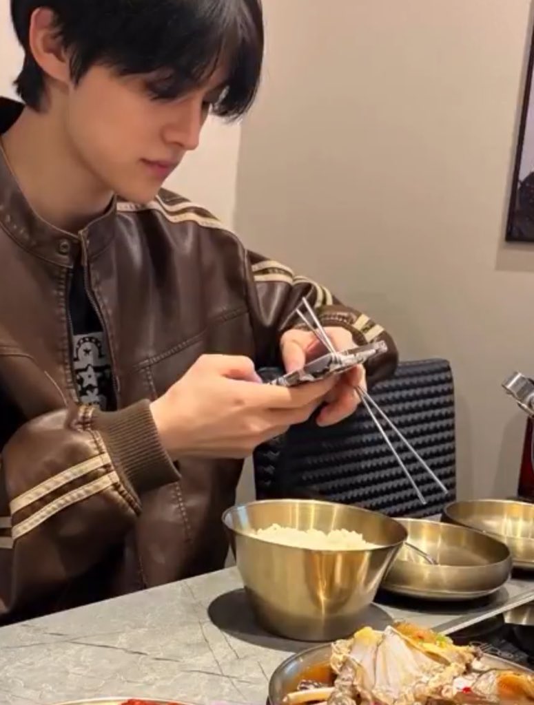 CLOSE YOUR EYES' JEON MINWOOK visited this place, they say that