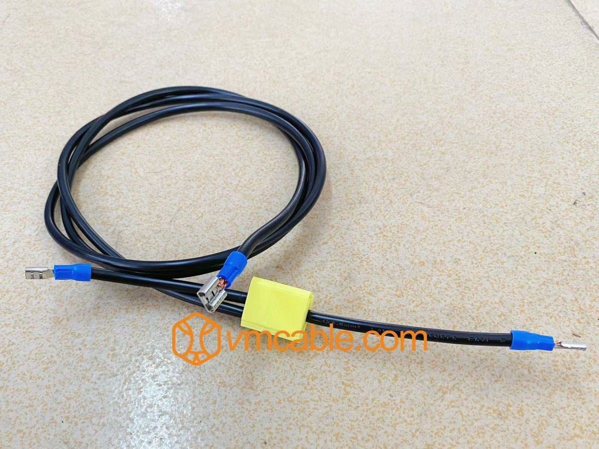 Konsnhunter tweet media