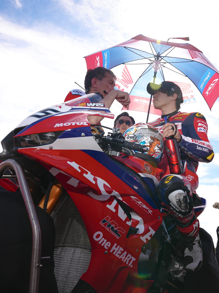 HondaMoto_HRC's tweet image. WSBK Round 1 Australia

Race1/Race 2

Tetsuta Nagashima P1️⃣4️⃣/P1️⃣1️⃣

Points finish for Nagashima in Race 1 and he just misses top ten in Race 2👏

#Honda #WSBK #CBR1000RRR