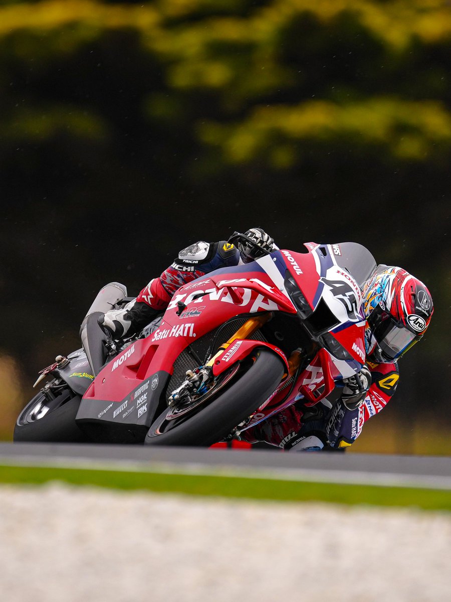HondaMoto_HRC's tweet image. WSBK Round 1 Australia

Race1/Race 2

Tetsuta Nagashima P1️⃣4️⃣/P1️⃣1️⃣

Points finish for Nagashima in Race 1 and he just misses top ten in Race 2👏

#Honda #WSBK #CBR1000RRR