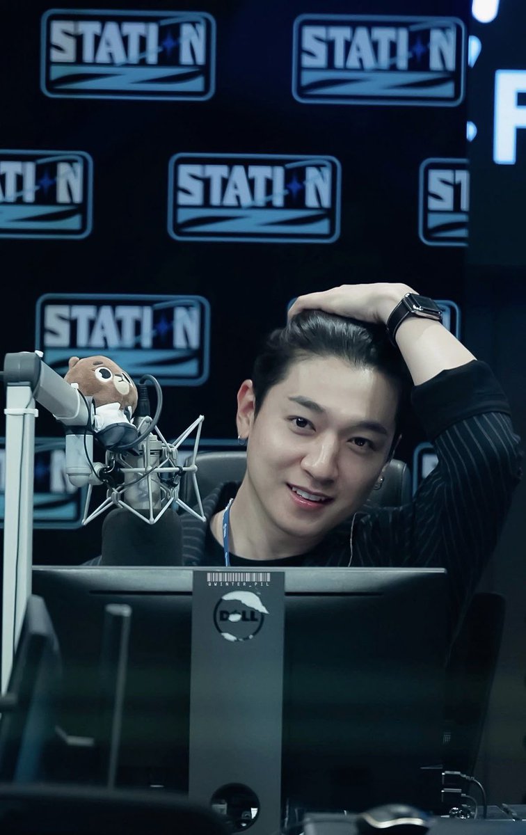 poongddenly's tweet photo. 다시다시... 
내가 너무너무 좋아하는 느낌의 엉딘님 사진 https://t.co/IQSG2e9Fhe
