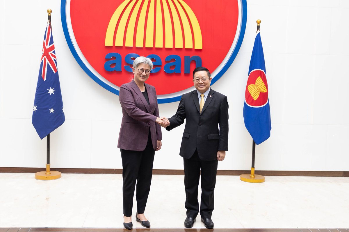 Senator Penny Wong tweet media