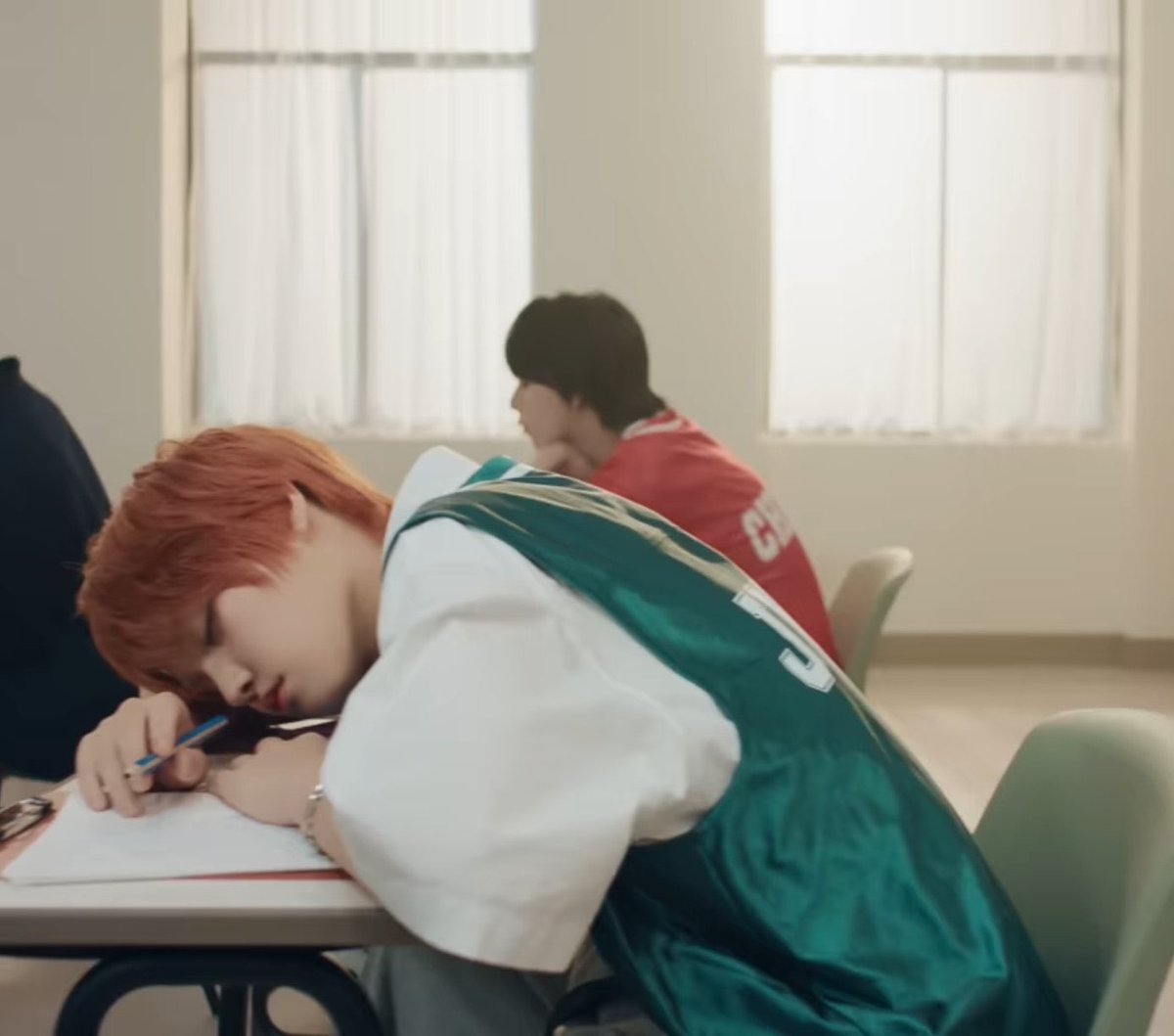 寝顔がこれならどこでも寝る😌