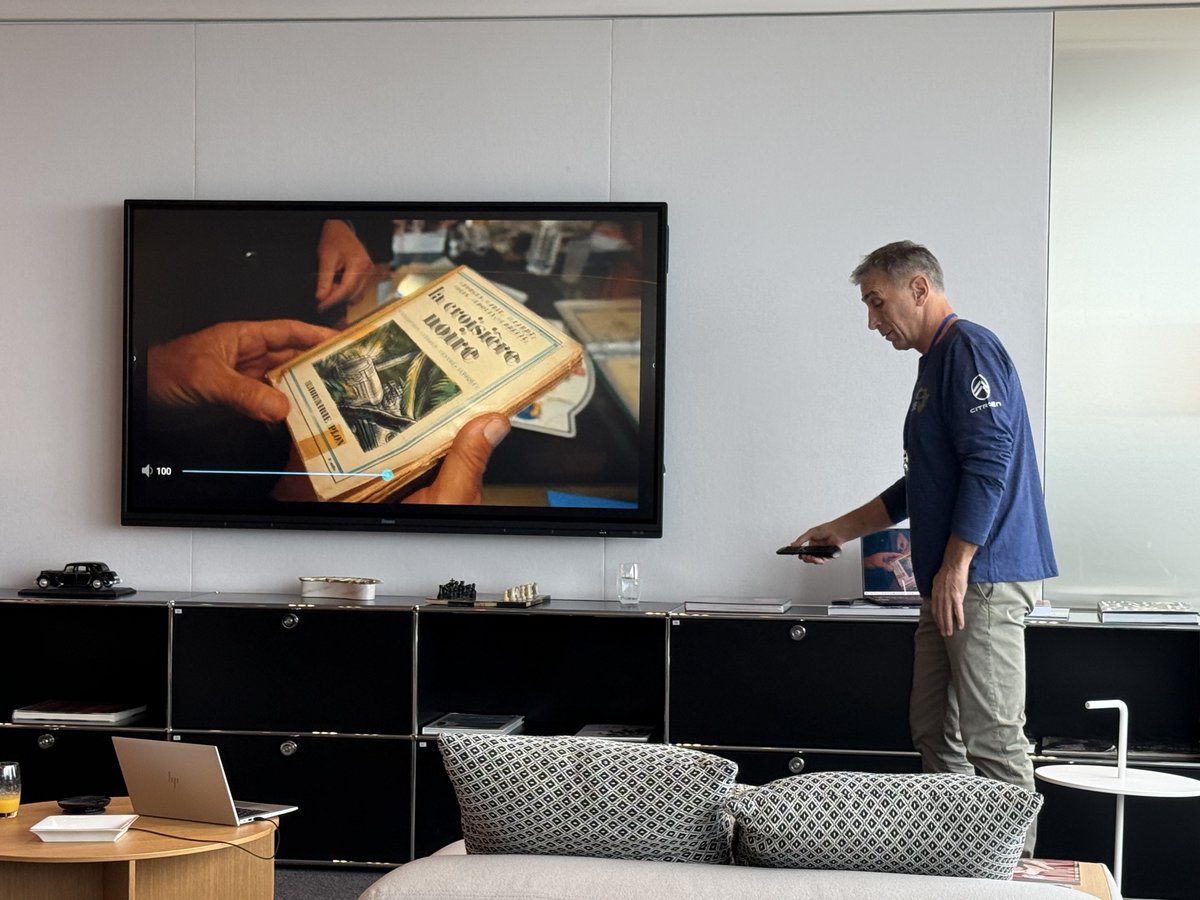 Moove Lab tweet media