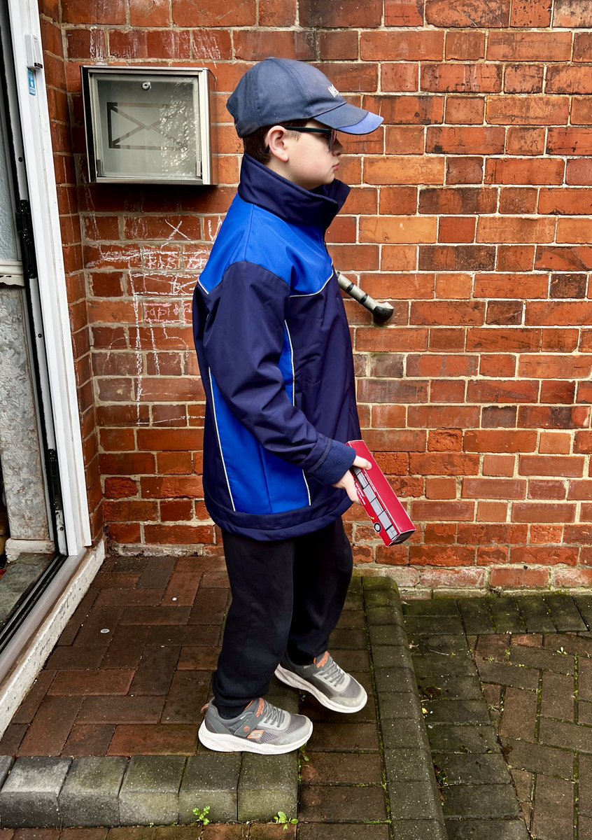 Daniel's Bus Adventures tweet media