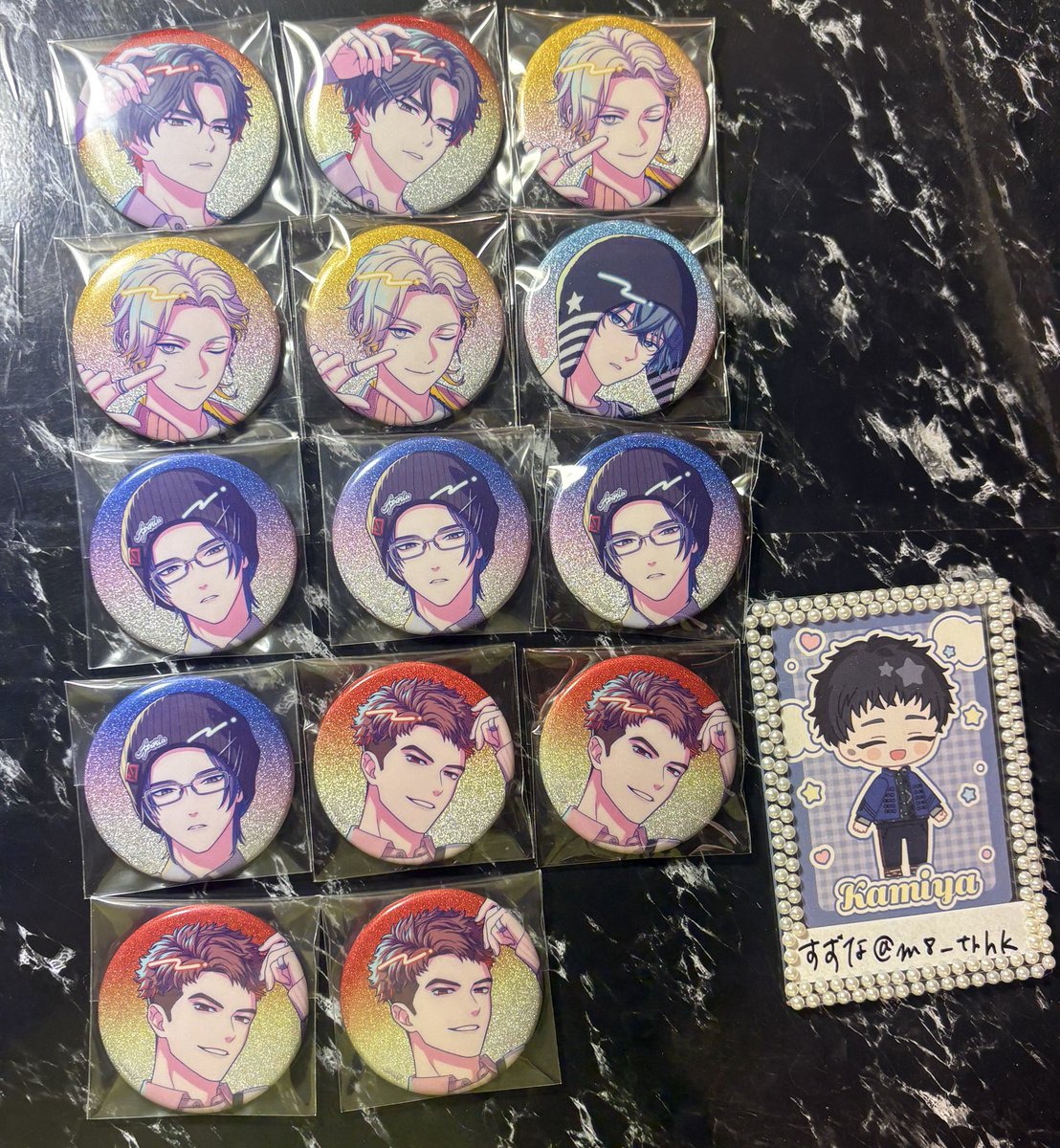 すずな tweet media