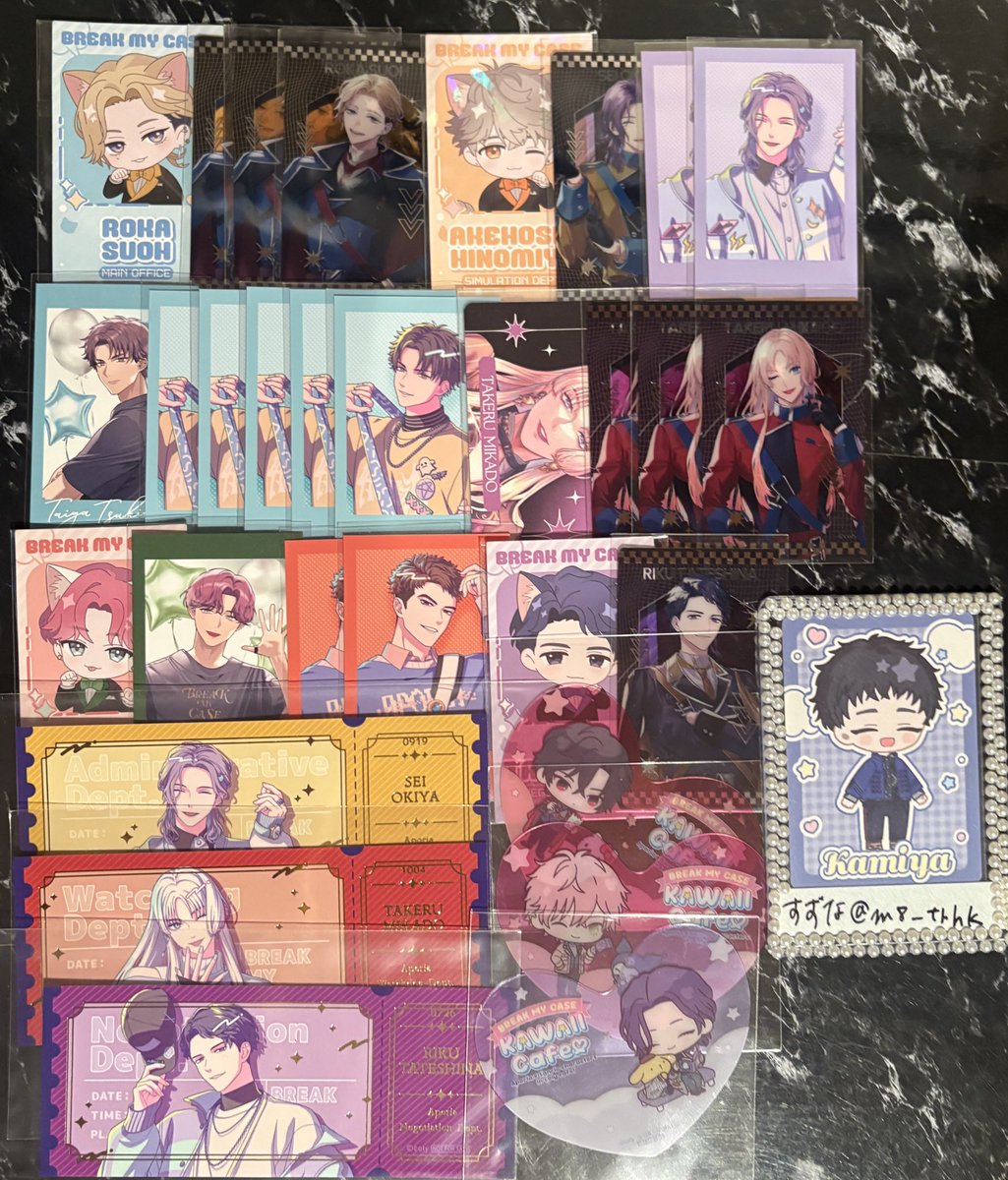 すずな tweet media