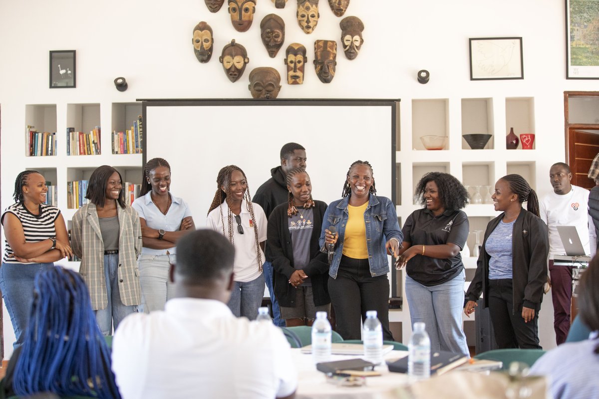 Everything Teams tweet media