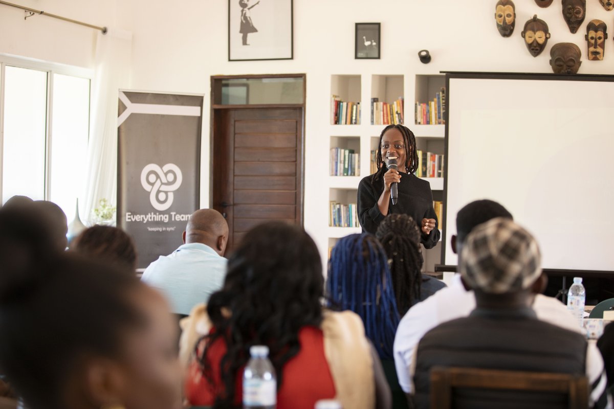 Everything Teams tweet media