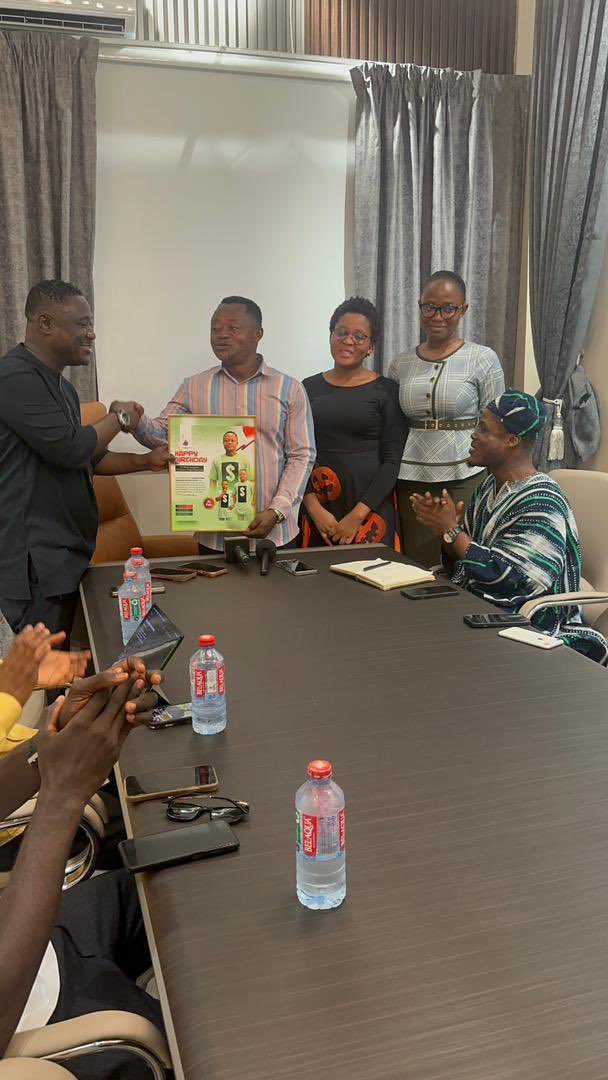 UniMACExternal's tweet photo. 🤝 Strengthening Partnerships for Student Impact.

The External Affairs Office (UniMAC SRC) continues to deepen corporate engagement as part of our commitment to building sustainable, high-value partnerships that benefit UniMAC students.

1/2 🧵 https://t.co/4QQeZWXuvZ