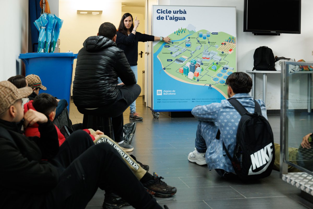 Aigües de Barcelona tweet media