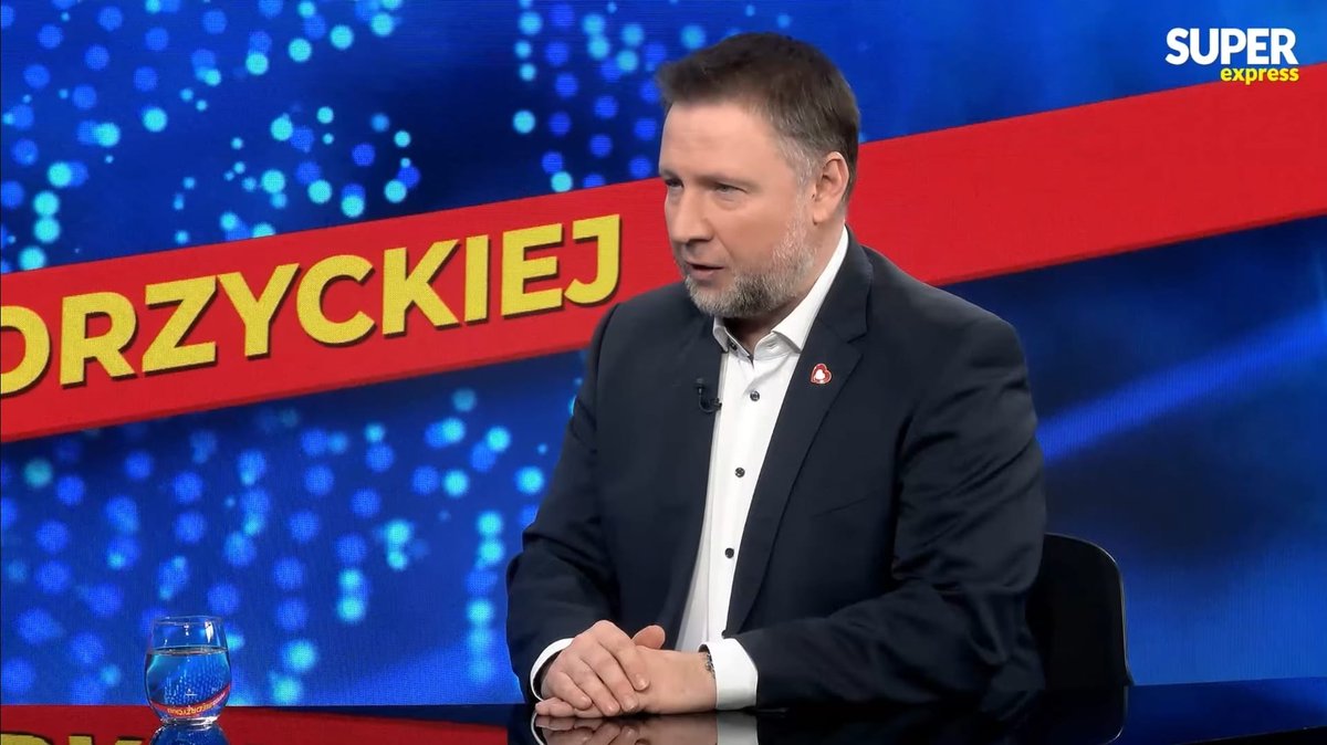 Minister <a href="/MKierwinski/">Marcin Kierwiński</a> w programie „Express Biedrzyckiej” o aferze węglowej z 2022 r.: 💬 To nie była walka z kryzysem, lecz dziwne interesy kosztem obywateli. Kupiono za granicą hałdy bezużytecznego miału za ponad miliard złotych, wiedząc, że surowiec jest bezwartościowy. Po